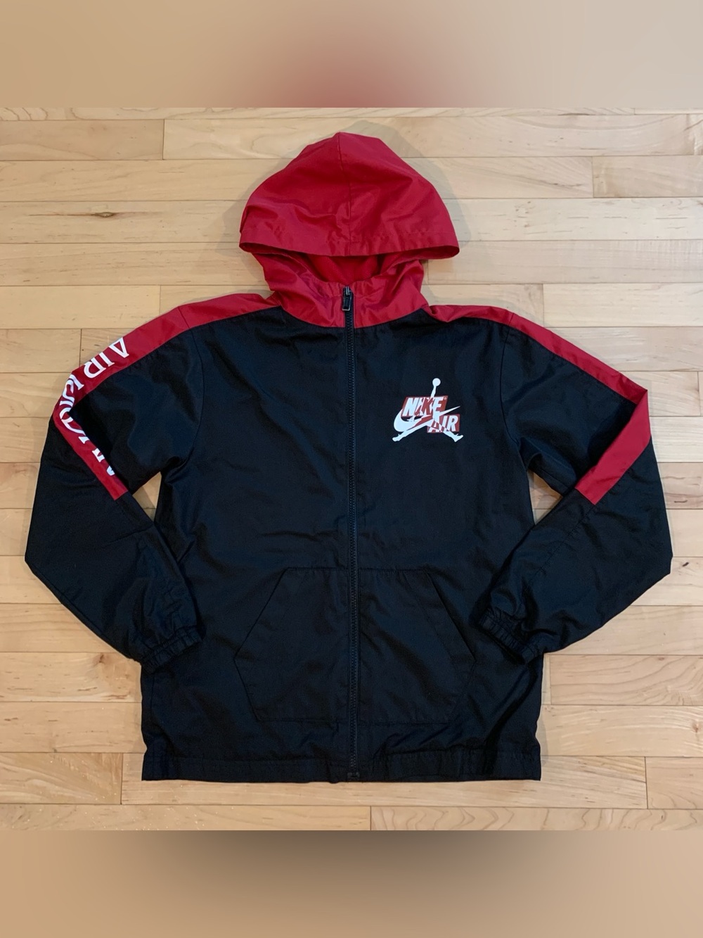 Jordan Windbreaker Youth Large 12-13 Black Red Nike Air Jumpman Hooded Jacket